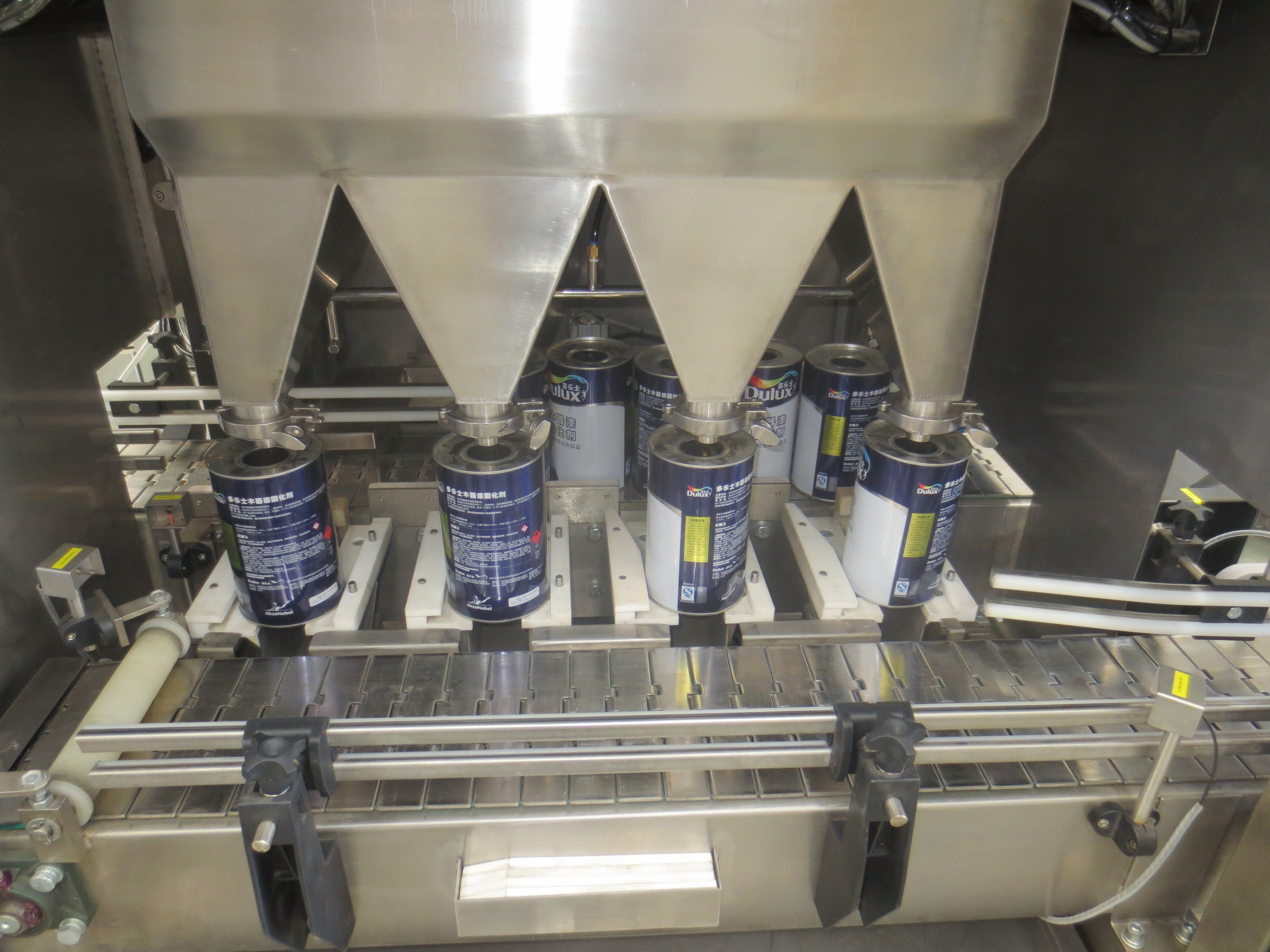 1-4L Fully Automatic Electric Tin Can Filling Casing Palletizing Wrapping Line for Chemical Liquid Gear Motor Engine PLC Core